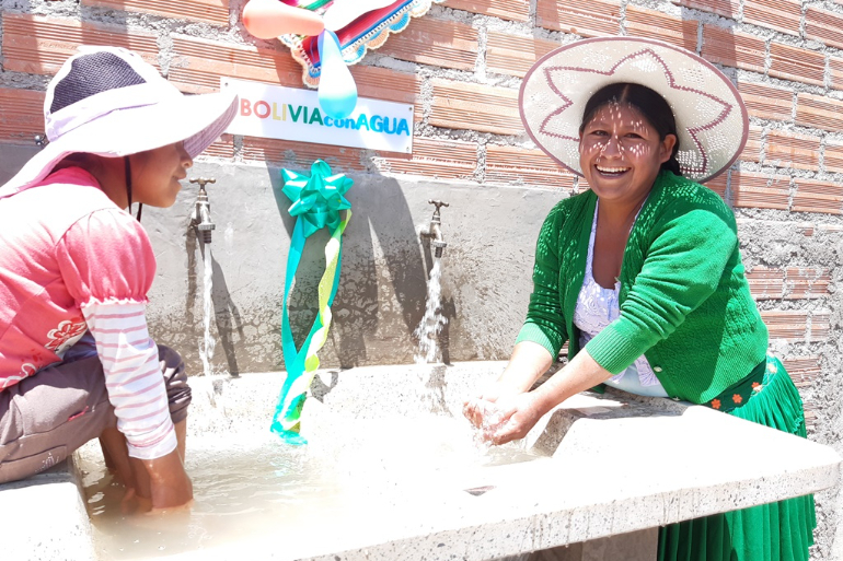 “Bolivia con Agua” motiva a nuevos aliados a contribuir para que más familias tengan agua segura
